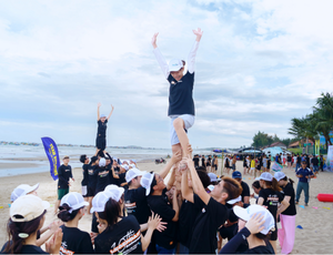 MayTour Team Building & Amazing race 11