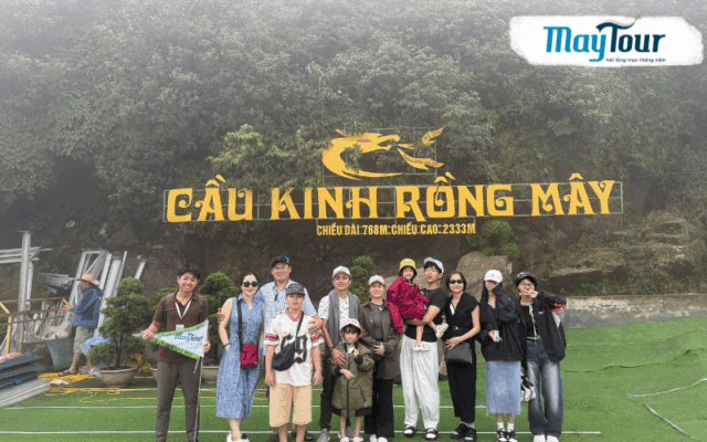 Trải nghiệm cầu kính Rồng Mây độc đáo trong tour du lịch Sapa 4N3Đ