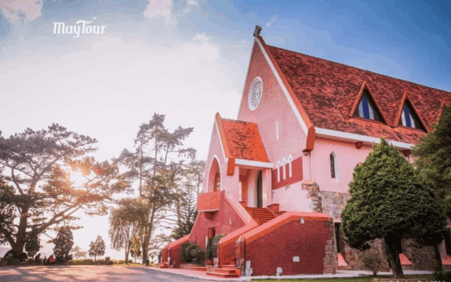 Tour Đà Lạt 3 ngày 3 đêm – trải nghiệm săn mây, vườn hồng treo gió, Langbiang, Thiền viện Trúc Lâm cùng MayTour.