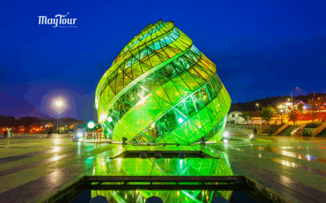 Tour Đà Lạt 3 ngày 3 đêm – trải nghiệm săn mây, vườn hồng treo gió, Langbiang, Thiền viện Trúc Lâm cùng MayTour.