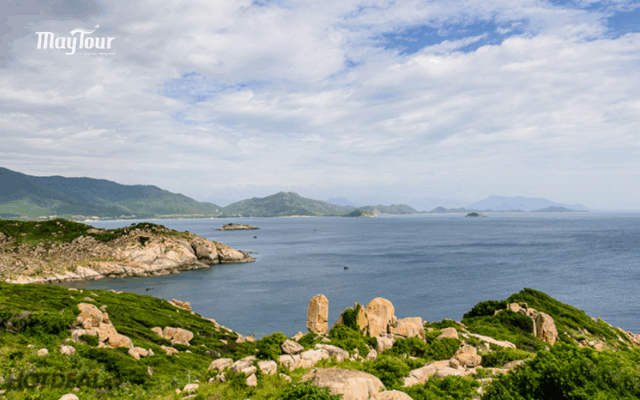 Hình ảnh Tour Bình Hưng Cam Ranh 3 ngày 2 đêm trọn gói từ TP.HCM – khám phá biển xanh, cát trắng, check-in Cam Ranh 2025 cùng MayTour.