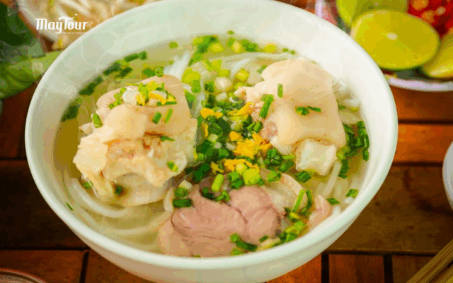 Tour Mũi Né 3 ngày 2 đêm trọn gói khởi hành từ TP.HCM – nghỉ dưỡng resort Mũi Né sát biển, tham quan Đồi Cát Hồng, Bàu Trắng, Lâu Đài Rượu Vang và thưởng thức BBQ hải sản Phan Thiết.