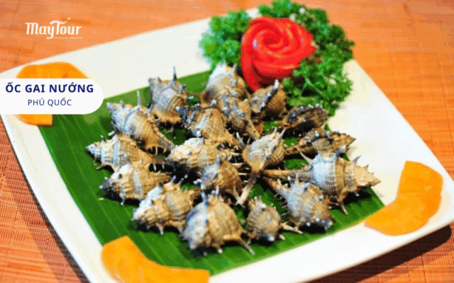 Ốc gai nướng mỡ hành món hải sản ngon hấp dẫn trong ẩm thực Phú Quốc 2025