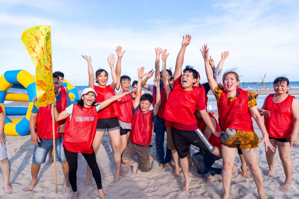 Tổ chức sự kiện team building là gì?