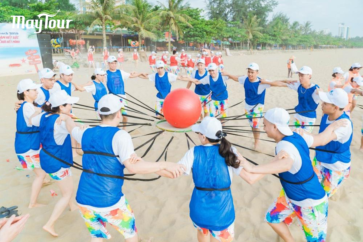 Vì sao doanh nghiệp nên tổ chức team building định kỳ?