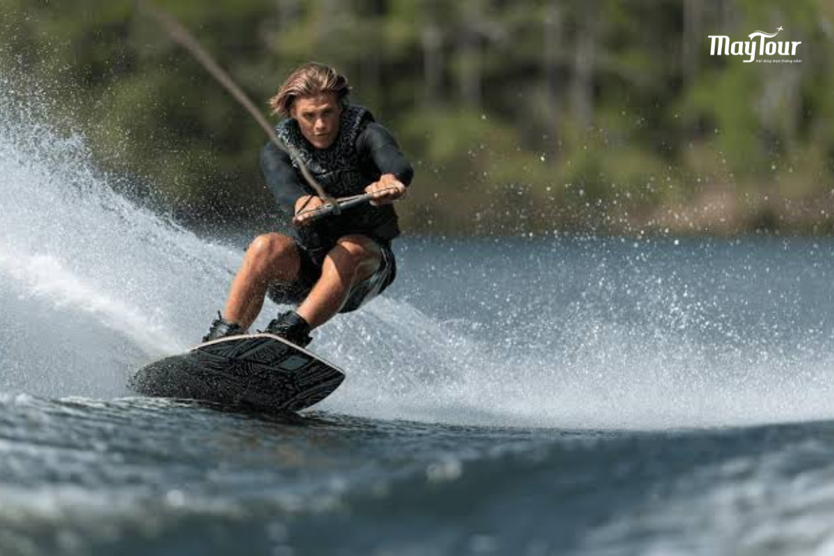 Wakeboarding – tốc độ và thử thách 